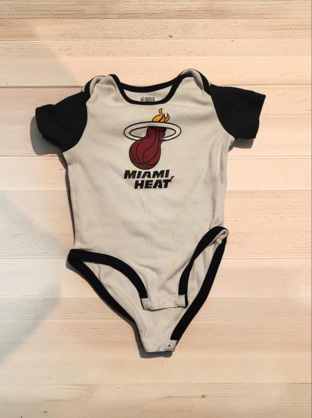 Miami Heat,ucf,miami Dolphin Gray Baby One-Piece Bodysuit  5 In A Pack